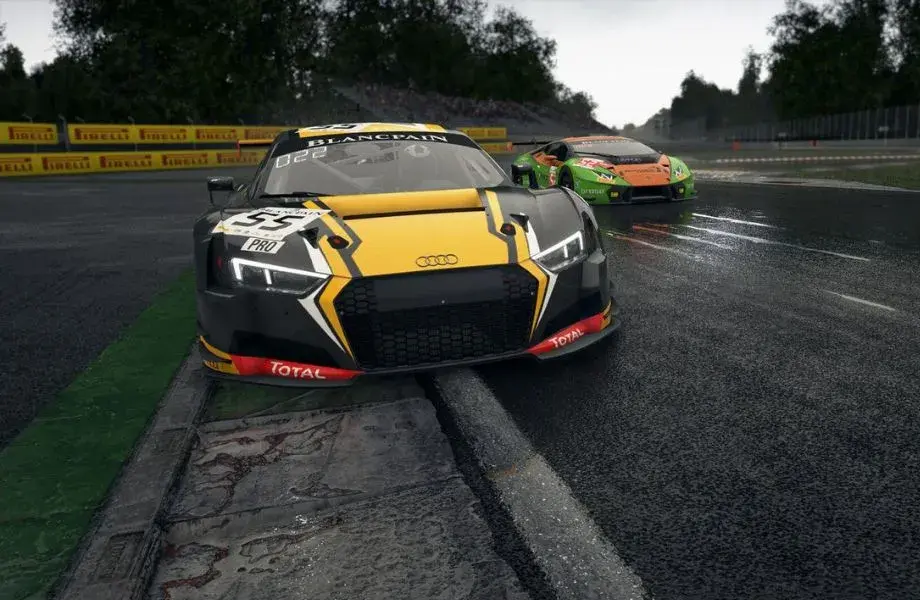 racing-audi-r8